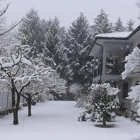 Le Bricolle Dom wakacyjny Viggiù